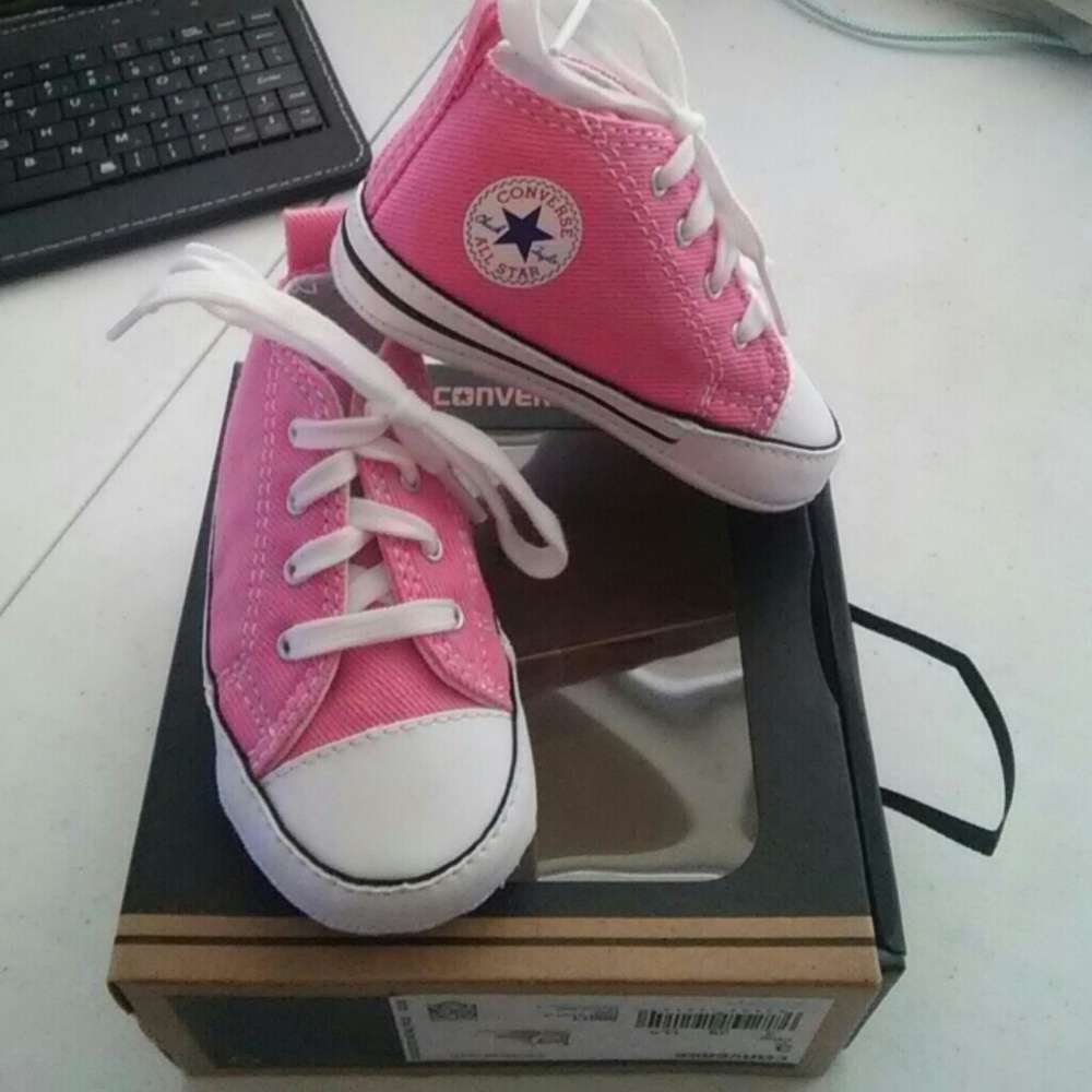 Baby girl size 3 pink converse.